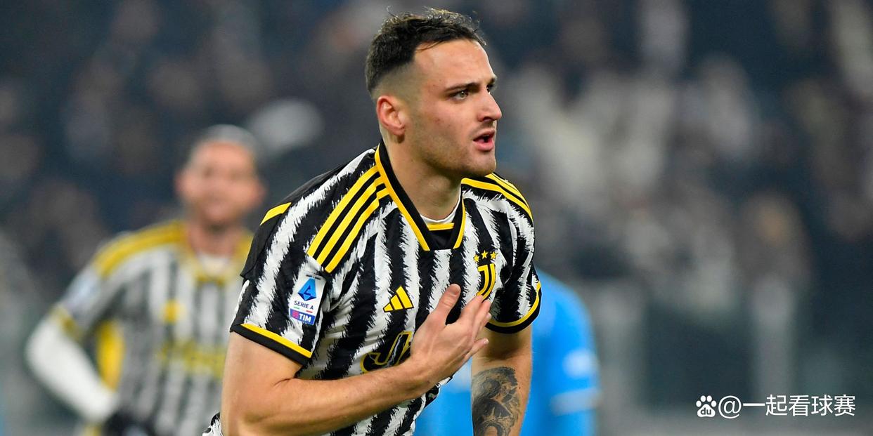 乐竟体育入口-争冠大战一触即发，那不勒斯抢眼表现(眼泪流一触即发猜三个数字)