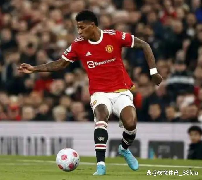 乐竟体育平台-巴萨新秀性格曝光，蹲坑看球惊呆全场的简单介绍